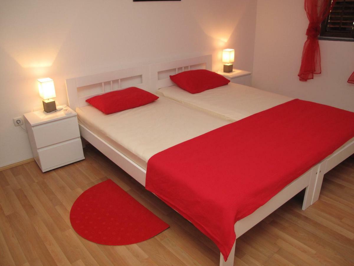 Illy City Centre Apartment Szybenik Zewnętrze zdjęcie